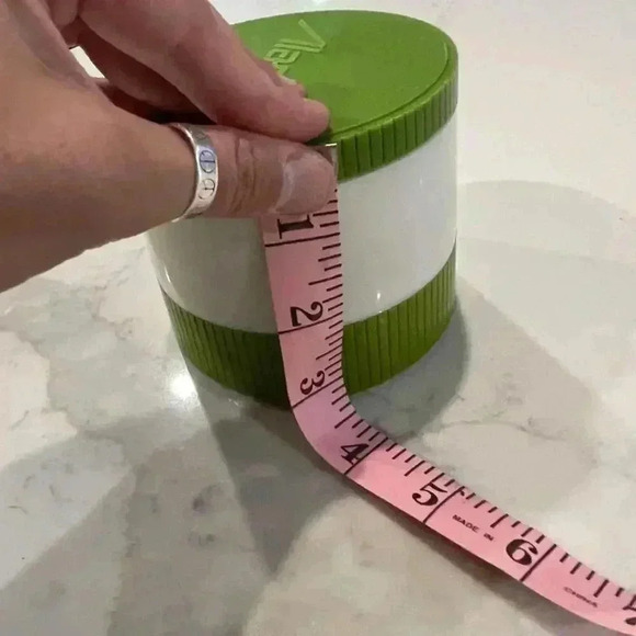 Vintage Aladdin Thermos Green and White 8 oz Model #7000 - Picture 7 of 7